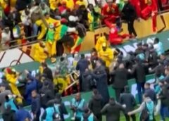 Kerusuhan Penonton di Final Piala Afrika karena Penalti yang Kontroversial