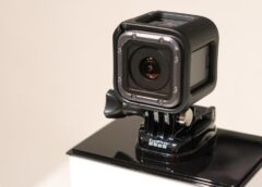 Harga Kamera Aksi 4K Ultra-Kompak dengan Kontrol Suara GoPro HERO5 Session