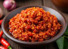 Tips Membuat Sambal Balado Khas Padang Tetap Merah Segar dan Tahan Lama