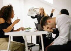 Tanda Bahaya 7 Kalimat yang Sering Digunakan oleh Manipulator