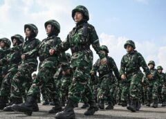 Gelar Latsar Militer untuk Pengelola Kopdes Merah Putih dan KNMP oleh Marinir